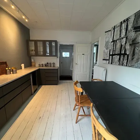 Praestegard Vaerelse 6 Appartement *